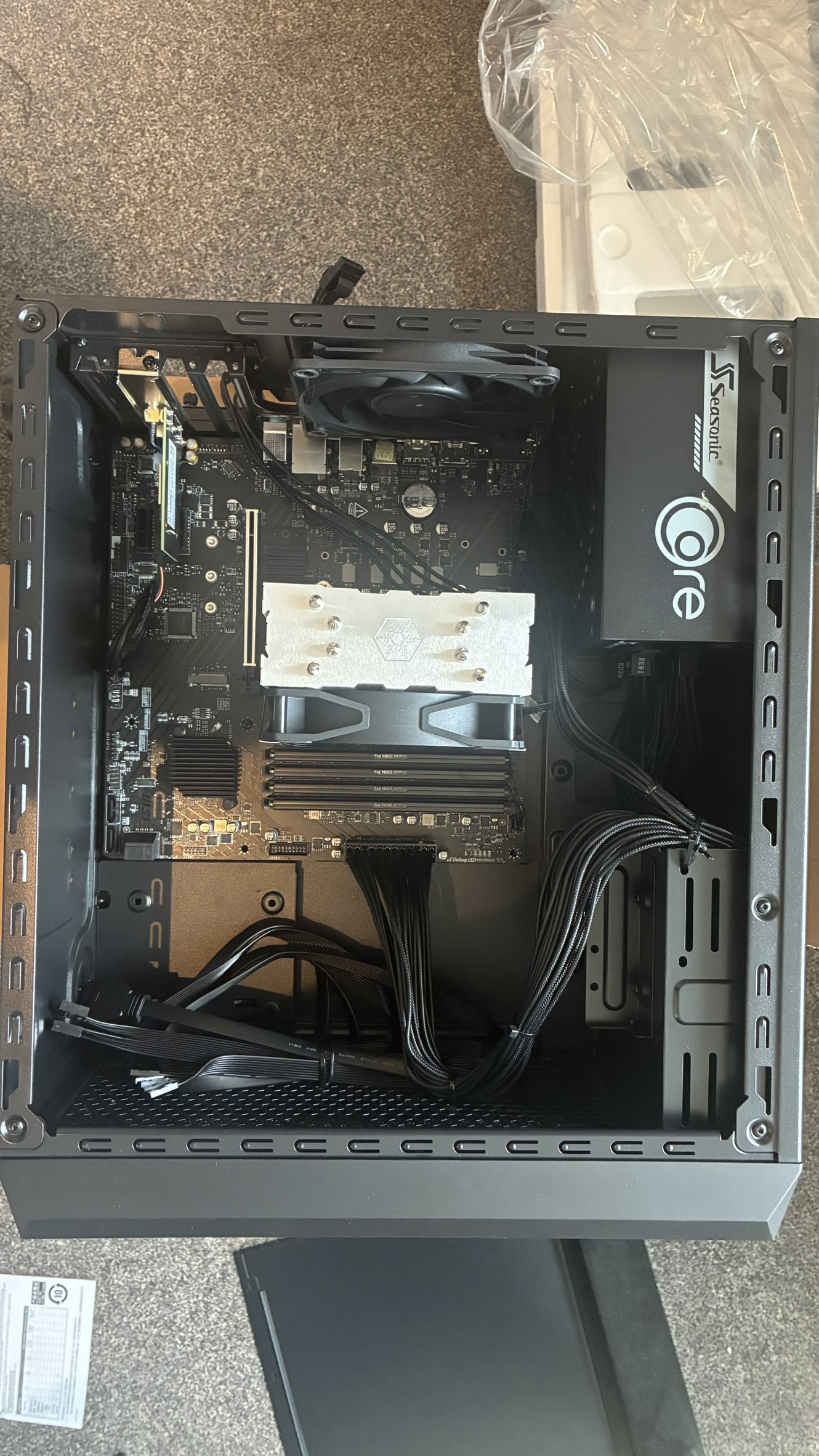 De door Azerty gebouwde PC